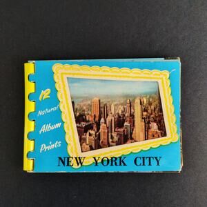 Vtg 1950s New York City Souvenir Book Landmark Photographs Empire State Building